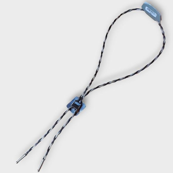 Cowboy Collectibles NWT Cross & Bull Horsehair Bolo Tie - Picture 4 of 5